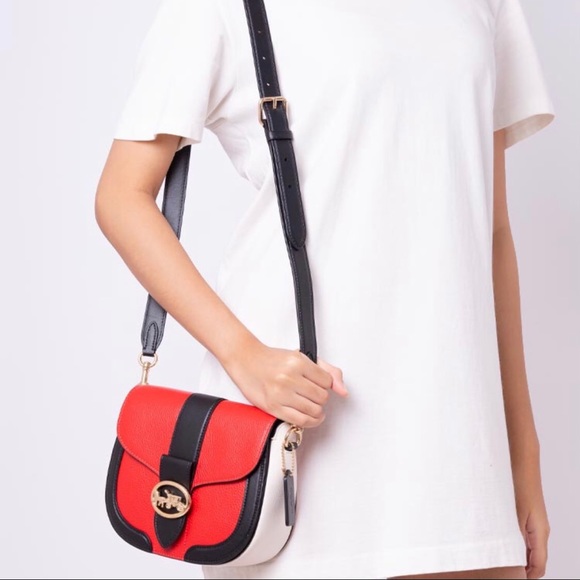 Coach Georgie Saddlebag - Picture 2 of 5